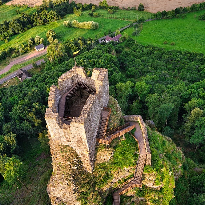 Zřícenina hradu Trosky