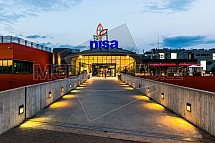 OC Nisa, obchod, nákupní centrum, exterier, vstup, vchod