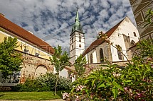 Městská věž kostela Nanebevzetí Panny Marie, Jindřichův Hradec. 
